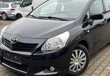 Toyota Verso 175.000 km 7.990 &euro; Friedberg 86316
