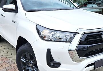 Toyota Hilux 7.100 km 48.980 &euro; Stadtbergen 86391