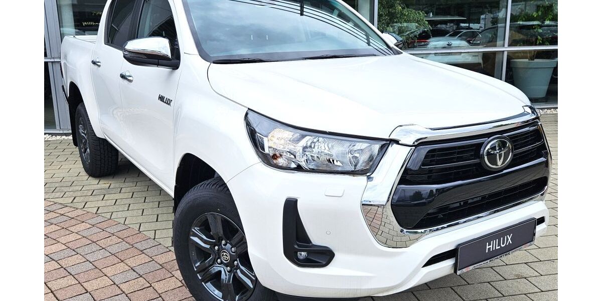 Toyota Hilux 7.100 km 48.980 &euro; Stadtbergen 86391