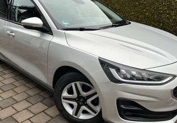 Ford Focus 59.000 km 16.990 &euro; Dinkelscherben 86424