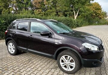Nissan Qashqai 180.000 km 7.990 &euro; Augsburg 86159