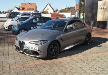 Alfa Romeo Giulia 2.990 km 84.990 &euro; Diedorf / Augsburg 86420
