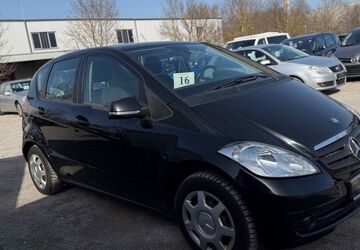 Mercedes-Benz A 180 193.823 km 3.750 &euro; Augsburg 86167