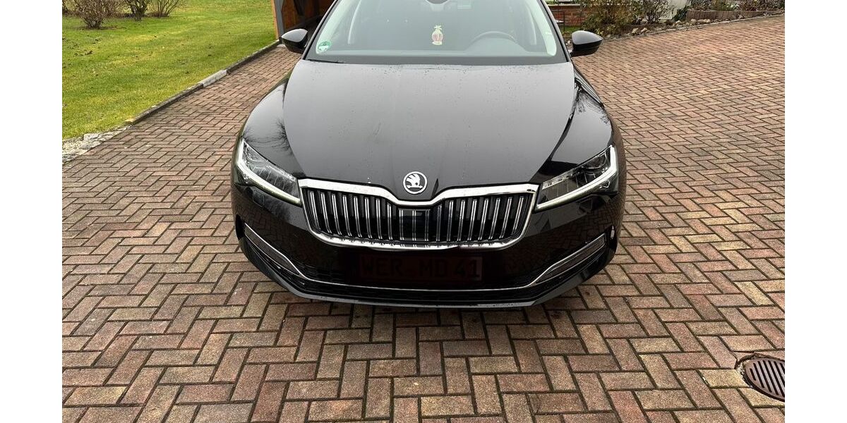 Skoda Superb 73.500 km 22.000 &euro; Laugna 86502