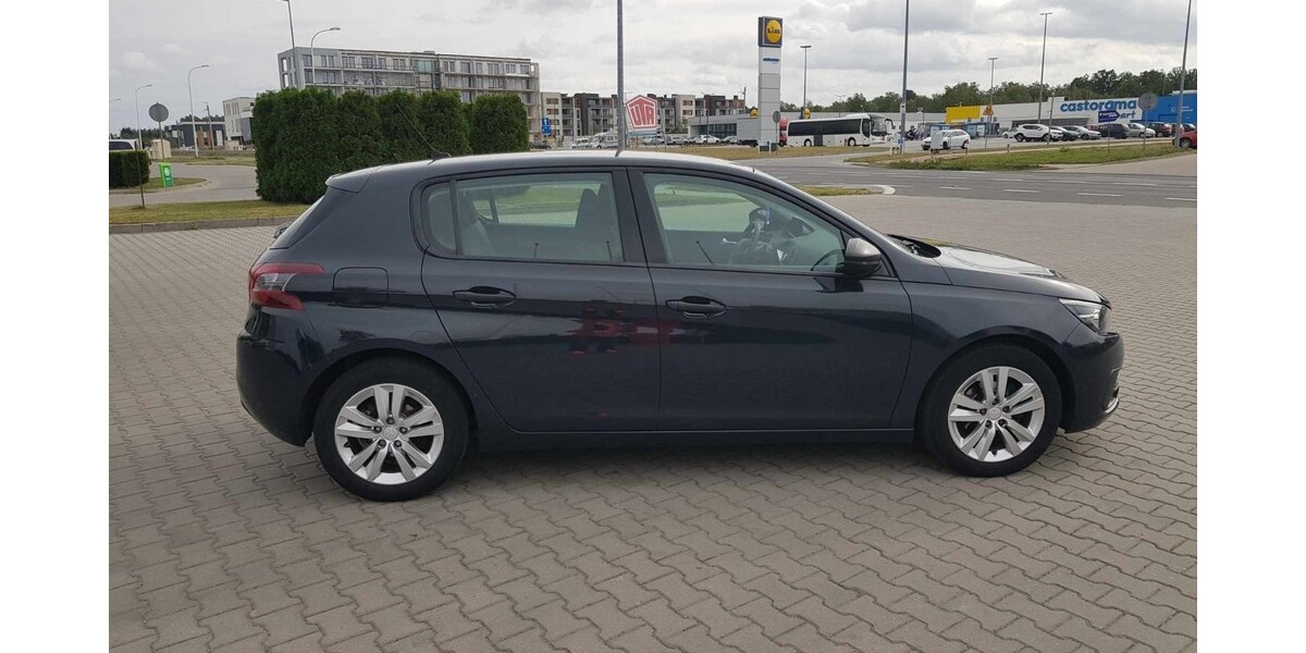 Peugeot 308 131.900 km 7.500 &euro; Augsburg 86150