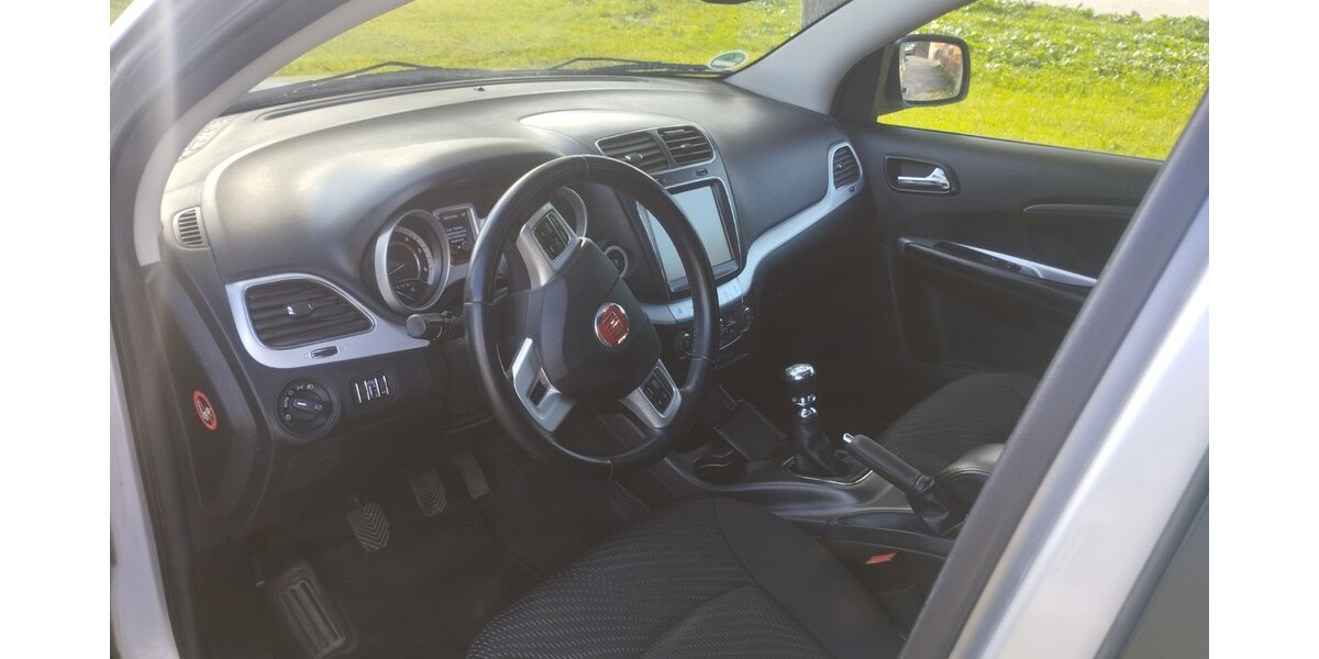 Fiat Freemont 248.188 km 5.555 &euro; Buttenwiesen 86647