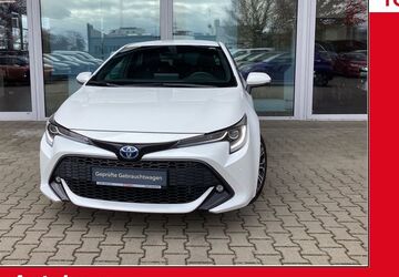Toyota Corolla 64.880 km 21.390 &euro; Gersthofen 86368