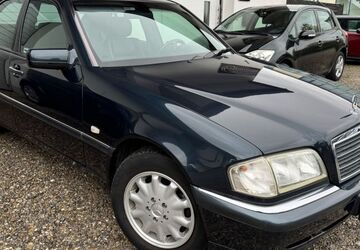 Mercedes-Benz C 200 150.000 km 6.500 &euro; Merching 86504