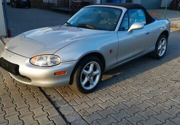 Mazda MX-5 124.672 km 5.400 &euro; Egenhofen 82281