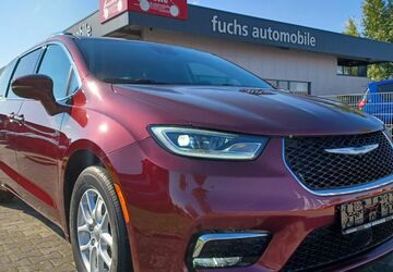 Chrysler Pacifica 35.555 km 37.990 &euro; Augsburg 86165