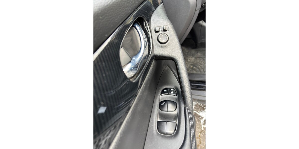 Nissan X-Trail 126.000 km 14.100 &euro; Augsburg 86150