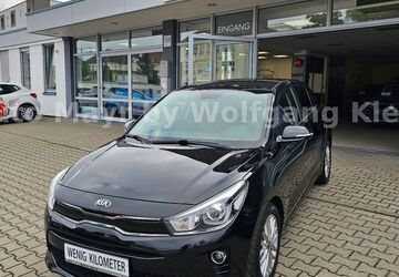 Kia Rio 99.900 km 11.580 &euro; Augsburg 86156
