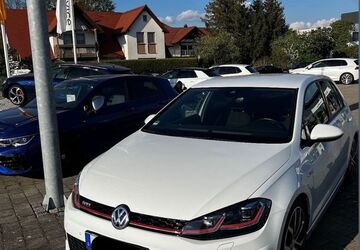 VW Golf 120.000 km 21.100 &euro; Augsburg 86161