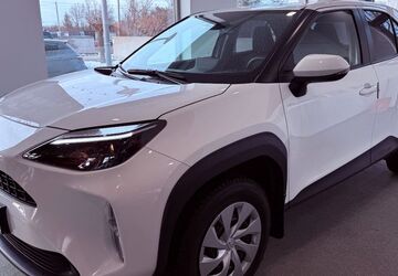 Toyota Yaris Cross 31.885 km 19.999 &euro; Königsbrunn / Augsburg 86343