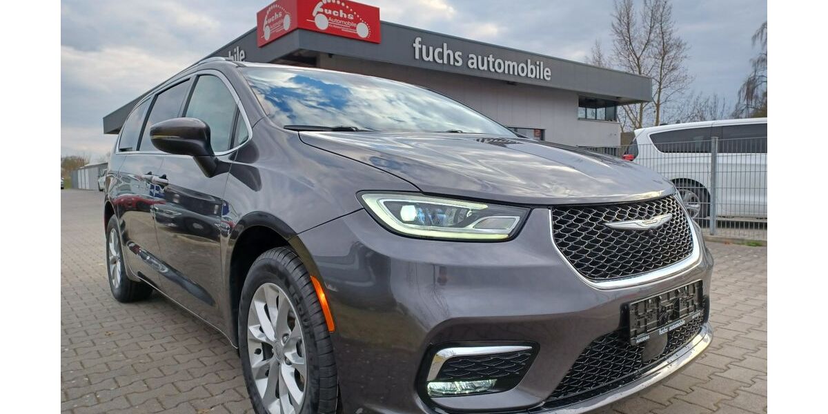 Chrysler Pacifica 38.898 km 44.790 &euro; Augsburg 86165