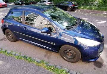 Peugeot 207 72.500 km 2.700 &euro; Augsburg 86152