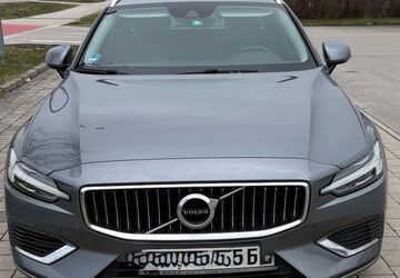 Volvo V60 110.500 km 25.800 &euro; Graben 86836