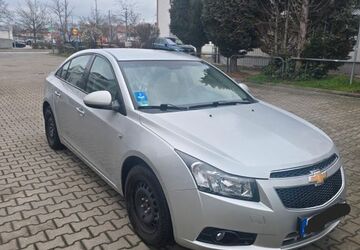 Chevrolet Cruze 118.000 km 3.499 &euro; Augsburg 86165
