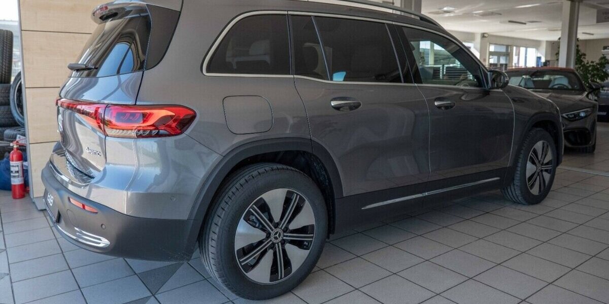 Mercedes-Benz EQB 300 4Matic Progressive +Rückfahrkamera+FLA+ 30.000 km 36.900 &euro; Westendorf 86707