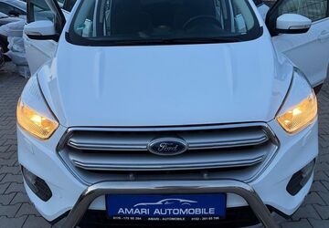 Ford Kuga 33.000 km 14.999 &euro; Gablingen 86456