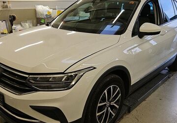 VW Tiguan 214.000 km 17.490 &euro; Augsburg 86167