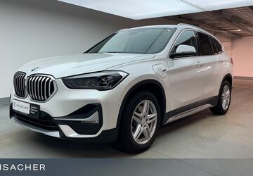 BMW X1 33.478 km 28.490 &euro; Augsburg 86167