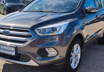 Ford Kuga 59.900 km 18.980 &euro; Wertingen 86637