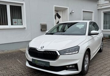 Skoda Fabia 29.280 km 16.740 &euro; Rehling 86508
