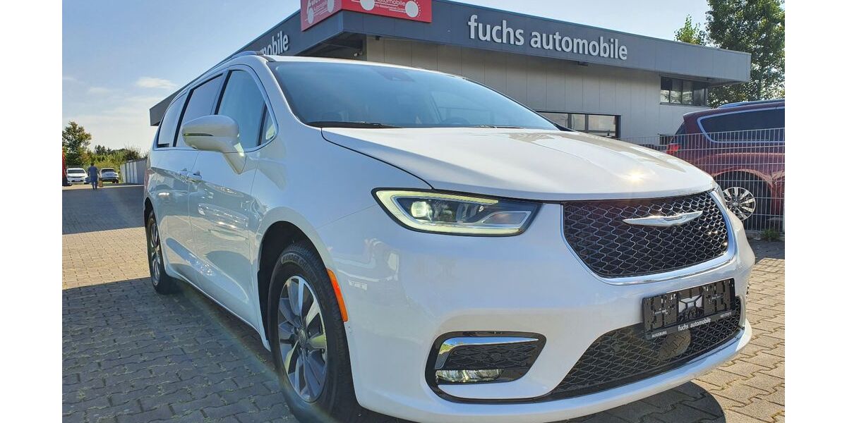 Chrysler Pacifica 52.307 km 45.690 &euro; Augsburg 86165