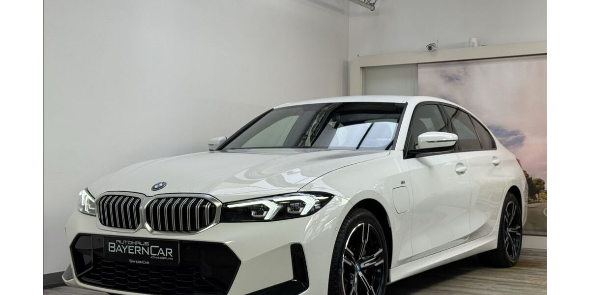 BMW 330 14.990 km 39.989 &euro; Königsbrunn 86343