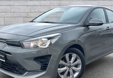 Kia Rio 44.300 km 16.490 &euro; Augsburg 86179