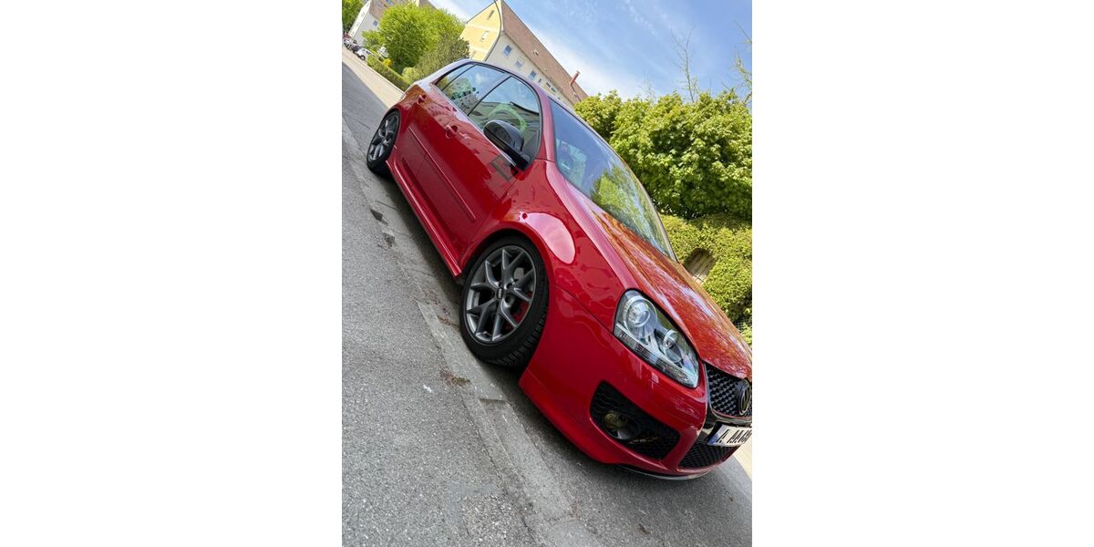 VW Golf 260.000 km 4.999 &euro; Augsburg 86179