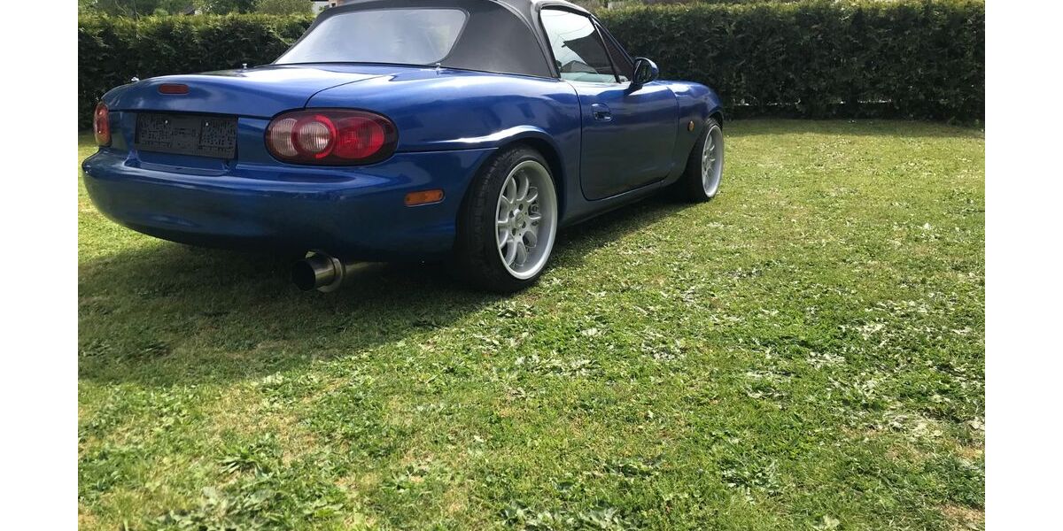 Mazda MX-5 128.000 km 10.600 &euro; Lauterbach 86647