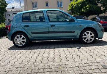 Renault Clio 140.000 km 1.390 &euro; Augsburg 86154