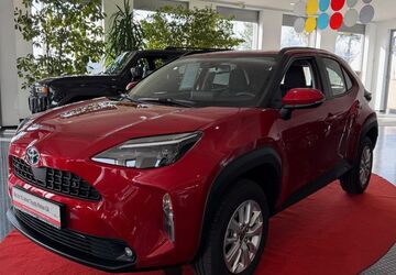 Toyota Yaris Cross 19.830 km 24.590 &euro; Königsbrunn / Augsburg 86343