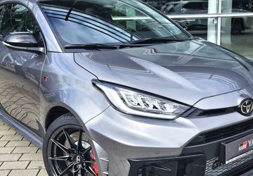 Toyota Yaris 2.580 km 48.900 &euro; Stadtbergen 86391