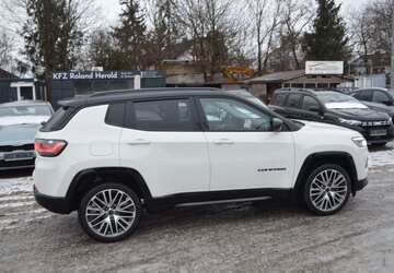 Jeep Compass 6.100 km 24.990 &euro; Königsbrunn 86343