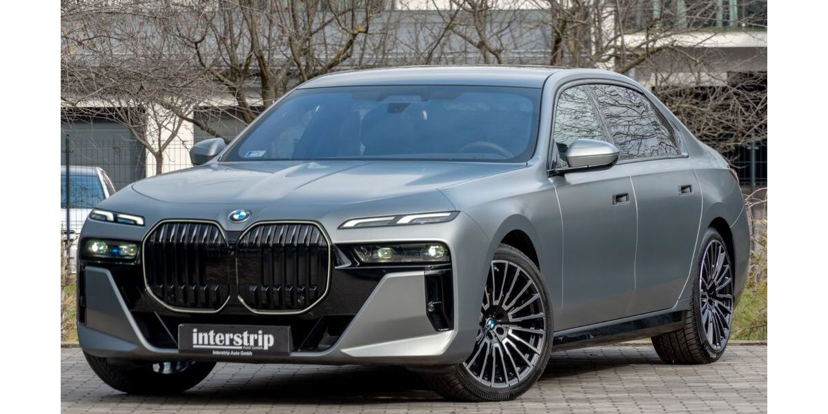 BMW 740 8.500 km 102.990 &euro; Langweid am Lech 86462