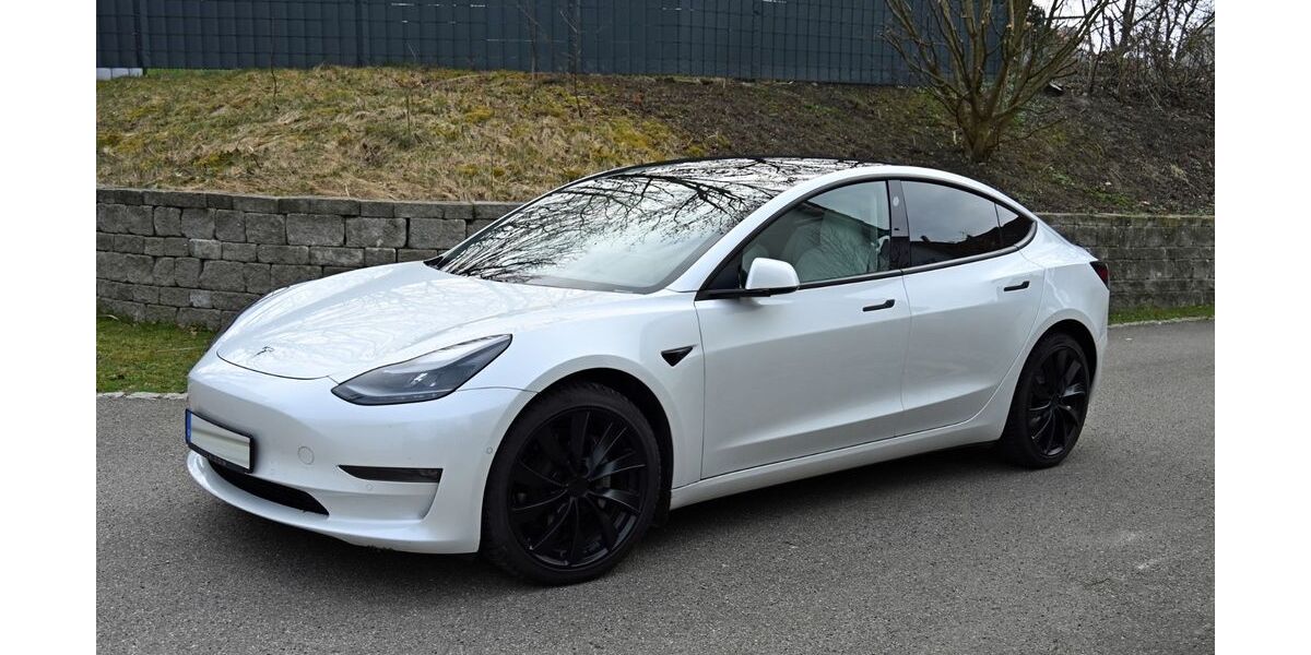 Tesla Model 3 54.150 km 33.308 &euro; Odelzhausen 85235