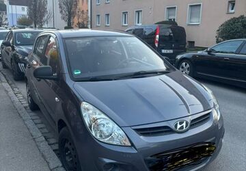 Hyundai i20 102.000 km 1.700 &euro; Augsburg 86154
