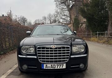 Chrysler 300C 177.000 km 6.100 &euro; Augsburg 86156