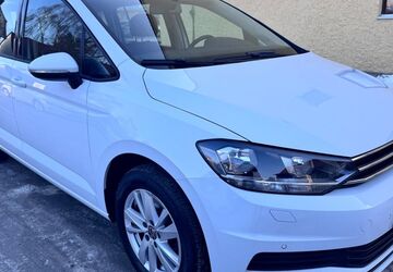 VW Touran 69.000 km 19.890 &euro; Mammendorf 82291