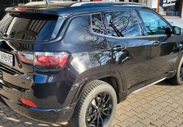 Jeep Compass 64.800 km 23.800 &euro; Gersthofen 86368