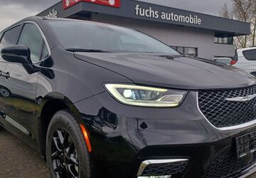 Chrysler Pacifica 61.577 km 42.590 &euro; Augsburg 86165