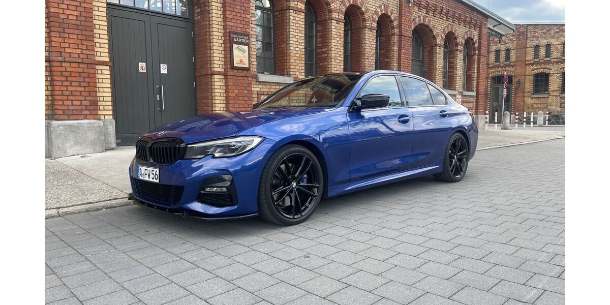 BMW 330 98.000 km 31.900 &euro; Augsburg 86154