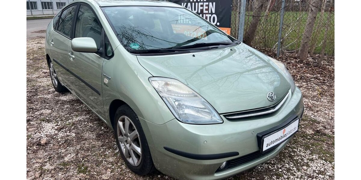 Toyota Prius 272.528 km 3.999 &euro; Augsburg 86165