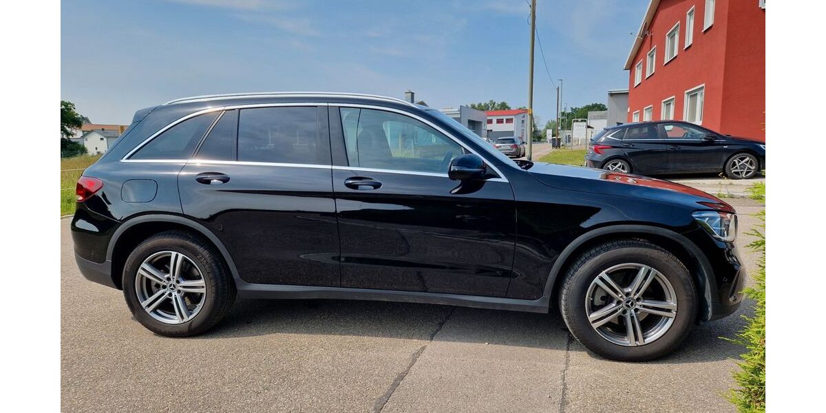 Mercedes-Benz GLC 220 177.316 km 28.780 &euro; Welden 86465