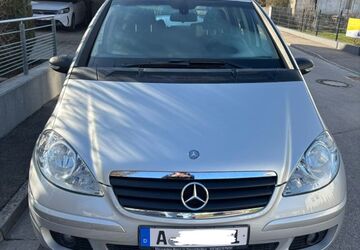Mercedes-Benz A 180 193.000 km 2.499 &euro; Augsburg 86179