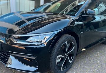 Kia EV6 5.000 km 46.300 &euro; Diedorf / Augsburg 86420