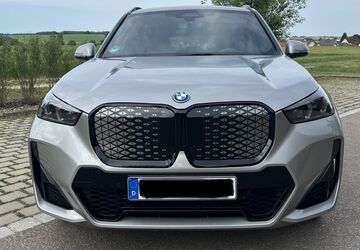 BMW iX1 8.800 km 51.000 &euro; Ried 86510
